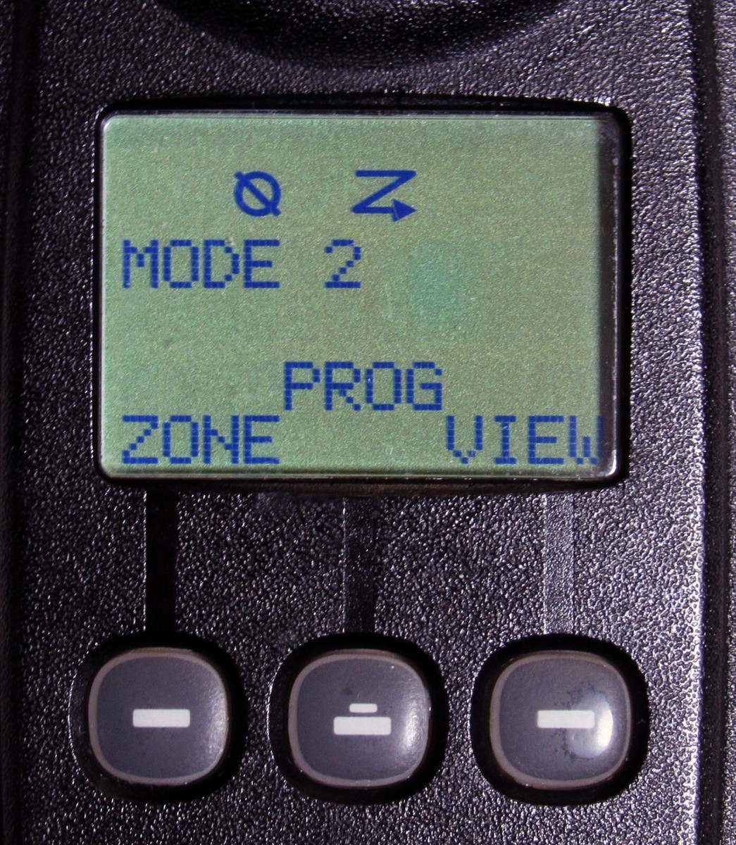 Émetteur-récepteur radio portatif Motorola DP4400/DP4600/DP4800