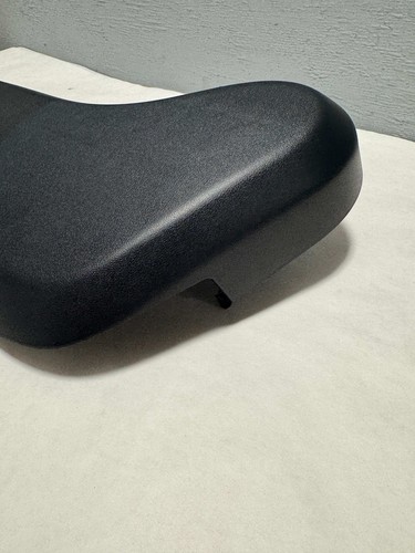 For 2014-2021 Toyota Tundra Driver Seat Side Trim Cover For Power Non Ventilated - Picture 5 of 6