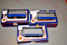 3 X Bachmann 33-378 45T MEA Blue Box Body mineral wagons, 00 gauge this is for 3