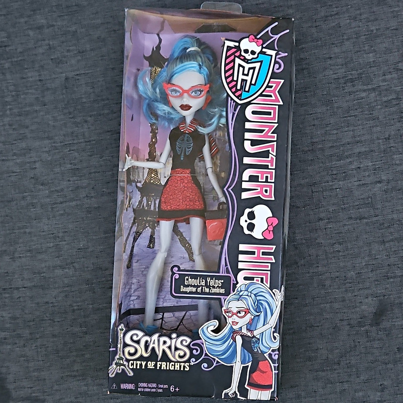 Mattel Monster High Scaris City of Frights Ghoulia Yelps Doll 11" Y0392