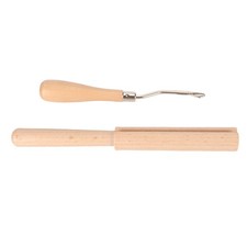 Wooden Bent Latch Hook Handle Strong Wood Bent Crochet Hook W/ Thread Cutter