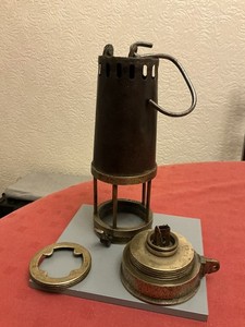 Vintage Richard Johnson Morris Lamp, SPARES OR SIMPLE REPAIR