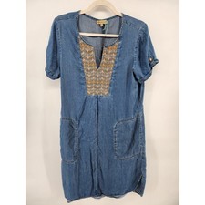 Democracy Medium Blue Denim Lyocell Embroidered V-Neck Shift Dress B6647ENAI