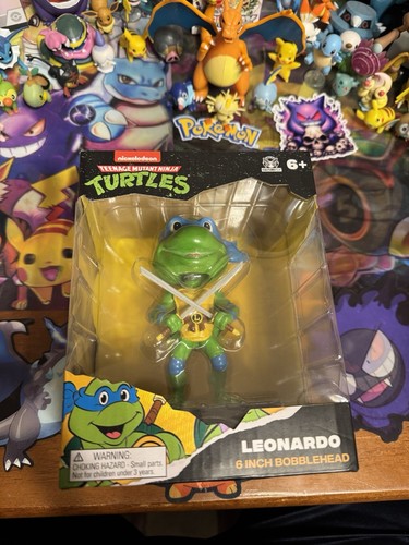 TMNT 6” Leonardo Bobblehead By CultureFly & HotWheels Skate TMNT LEONARDO Bundle - Picture 1 of 7