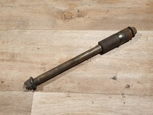 Honda CB 400 T  CB 400 N  Achse hinten Hinterradachse Steckachse Felge hinten