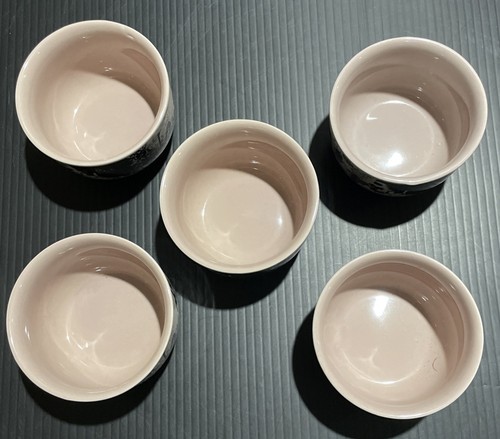 5 Nandos Dip Bowls 'Licked not Nicked' Dusky Pink and Black 5cm x 8.5cm - Picture 5 of 7