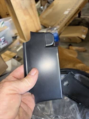 center console Organizer Tray Hyundai Santa Fe 21-23 - Picture 3 of 6