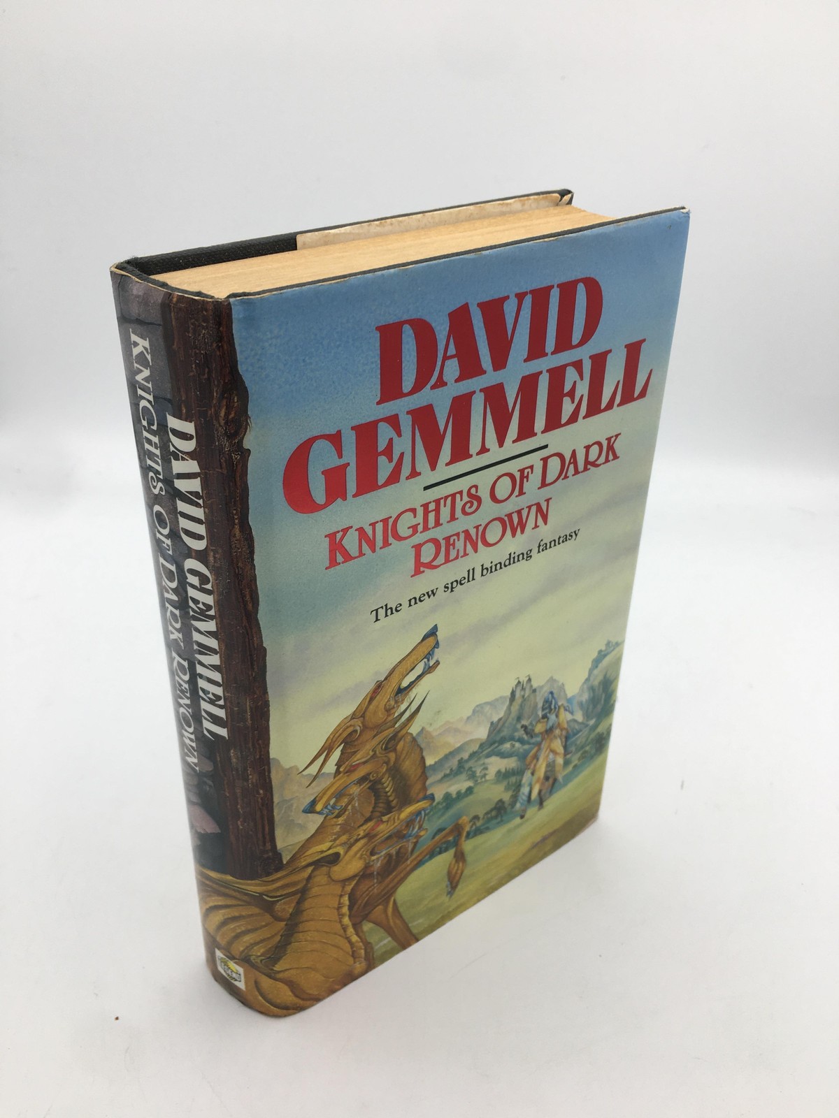 Knights of Dark Renown  Gemmell, David 9780712625425 Century Hutchinson First Ed