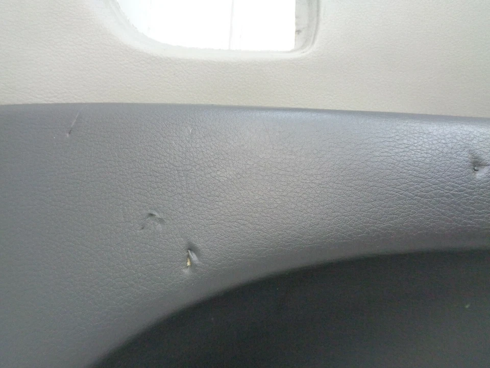 PANEL DE PUERTA INTERIOR TRASERO DERECHO SUBARU B9 TRIBECA 06-07 OEM DK908229 Foto 3 de 4