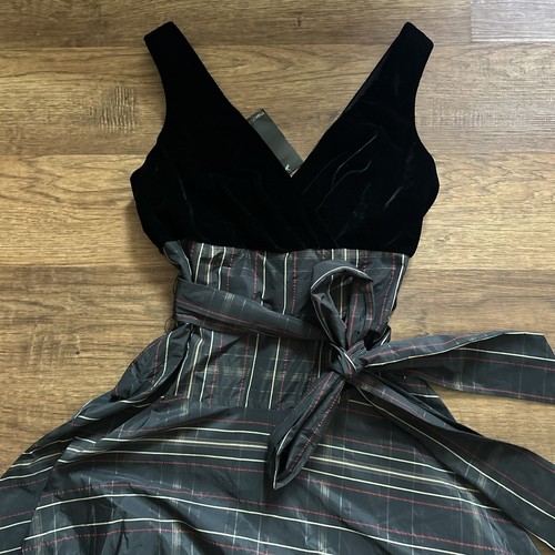 Max and Cleo Formal Black Dress Size 4 Ruffle Fit & Flare Cocktail Wedding Black - Picture 2 of 24