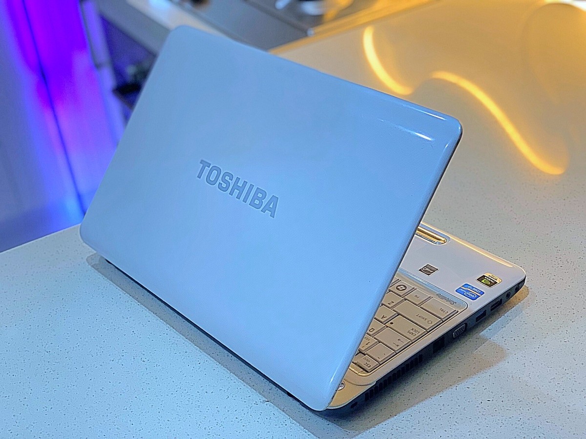 & Toshiba Satellite L750 Corei7 メモリ8GB