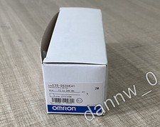 New in box Original Omron E3S-DS30E41 Photoelectric Sensor