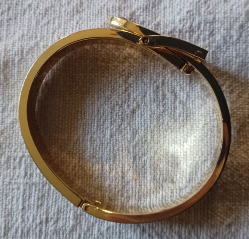 White & Silver Sparkle Goldtone Buckle Hinge Bracelet 3 Adjustable Settings EUC - Picture 12 of 12