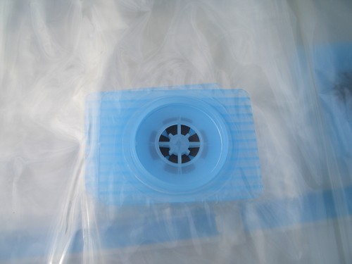 STACK-N-VAC 7 PIECE STORAGE BAGS, BRAND NEW! PERFECT WHEN PACKING FOR TRAVELING! - Picture 6 of 12