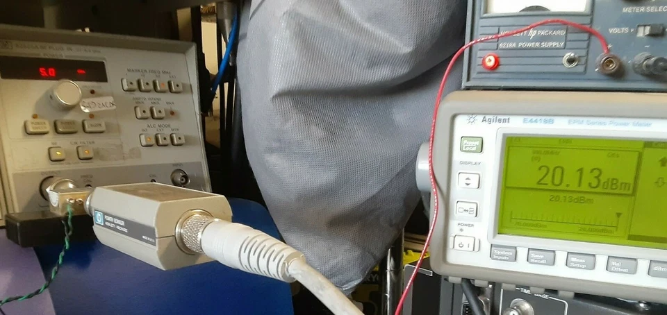 Avnet MTS UTC-2020 RF Amplifier 16dB Gain +20dBm Output Power 10MHz - 2GHz SMA F - Image 2 of 3