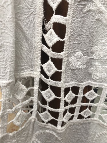 Embroidered Batenburg Lace Long Sleeve Jacket Below Knee One Size Small Blemish - Picture 11 of 16