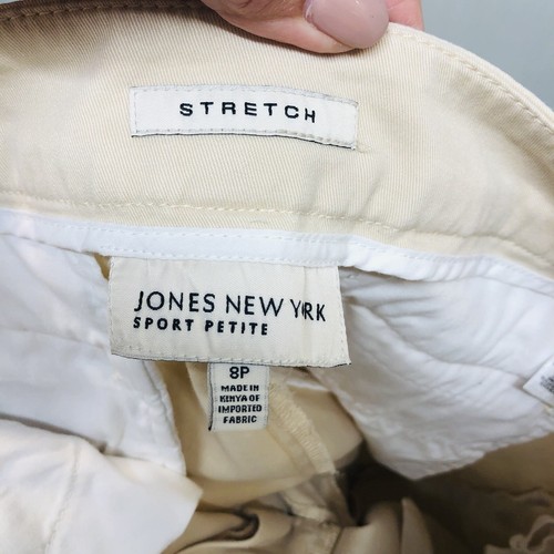 JONES NEW YORK SPORT PETITE - WOMEN'S FLAT FRONT KHAKI BERMUDA SHORTS - SIZE 8P - Picture 7 of 9