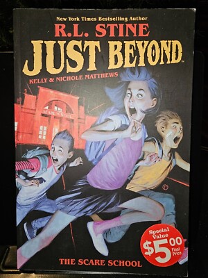 Just Beyond Ser.: Just Beyond: the Scare School by R. L. Stine (2019, Paperback)