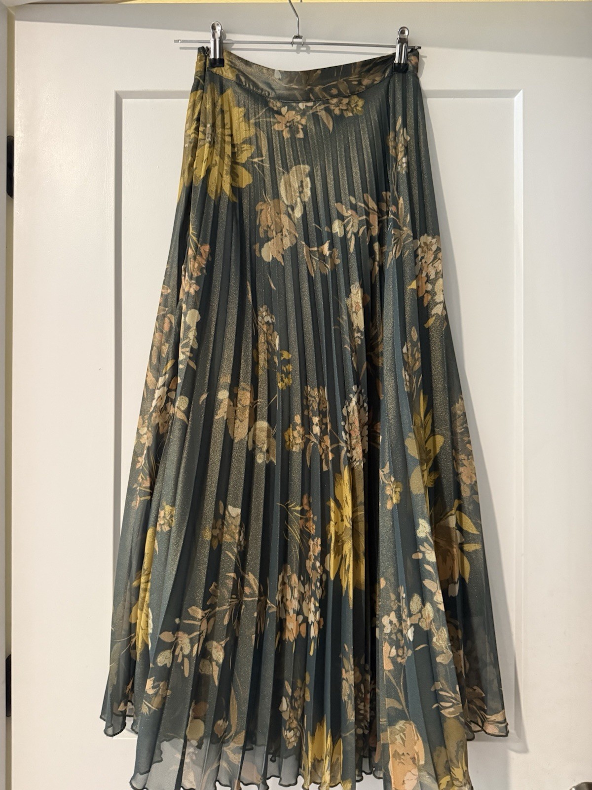ZARA Green Yellow Beige Floral Pleated Chiffon Midi Skirt Lined Size XS