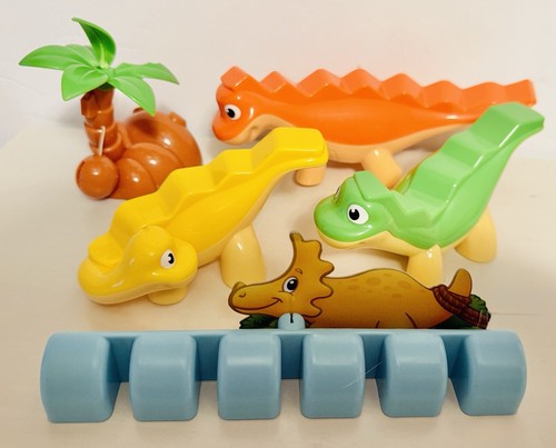 Goliath Domino Junior Friends 100 Dominos Dino Dinosaur Preschool - Picture 5 of 6