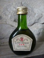 Mignonnette bouteille armagnac Larressingle 3 cl  non ouvert