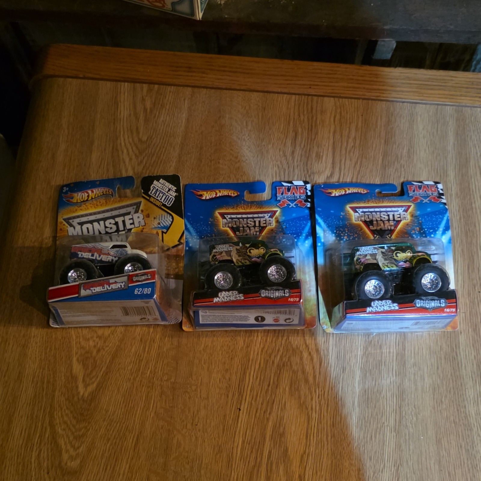 Hot Wheels Monster Jam Special Delivery 1:64 Diecast Monster