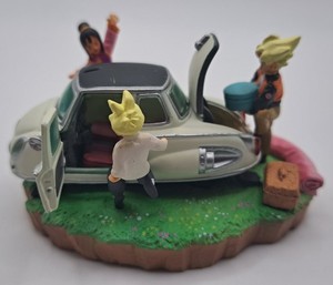 Chi-Chi et Dinosaure - Capsule megahouse figurine - Price