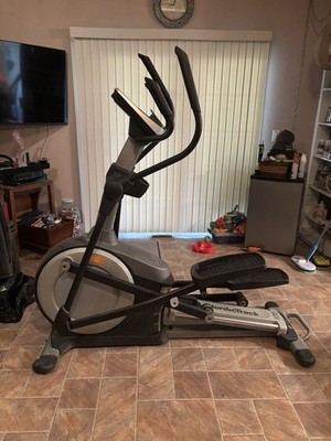 NordicTrack E 5.7 Elliptical Adjustable Incline/Stride iFit HR Gray/Black