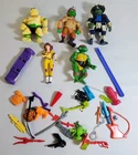 C-187 VINTAGE LOT OF 80/90'S TEENAGE MUTANT NINJA TURTLES FIGURES & ACCESSORIES!