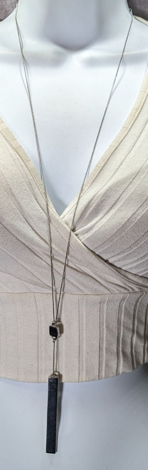 Deroi Modern Rectangular Pillar Silver Tone Neckl… - image 2