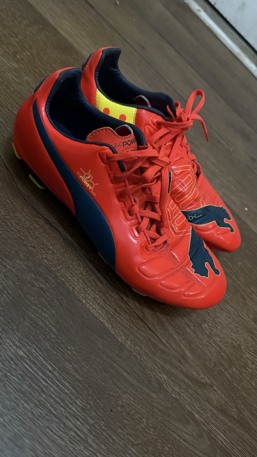 PUMA evoPOWER 2 Mixed SG Soccer Cleats Size US 9 Men’s Football Boots