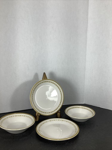 Mixed Lot Of 4~Syracuse China®️Honeycomb 5.5” Side Plates & 4.75 Berry Bowls - Picture 2 of 15