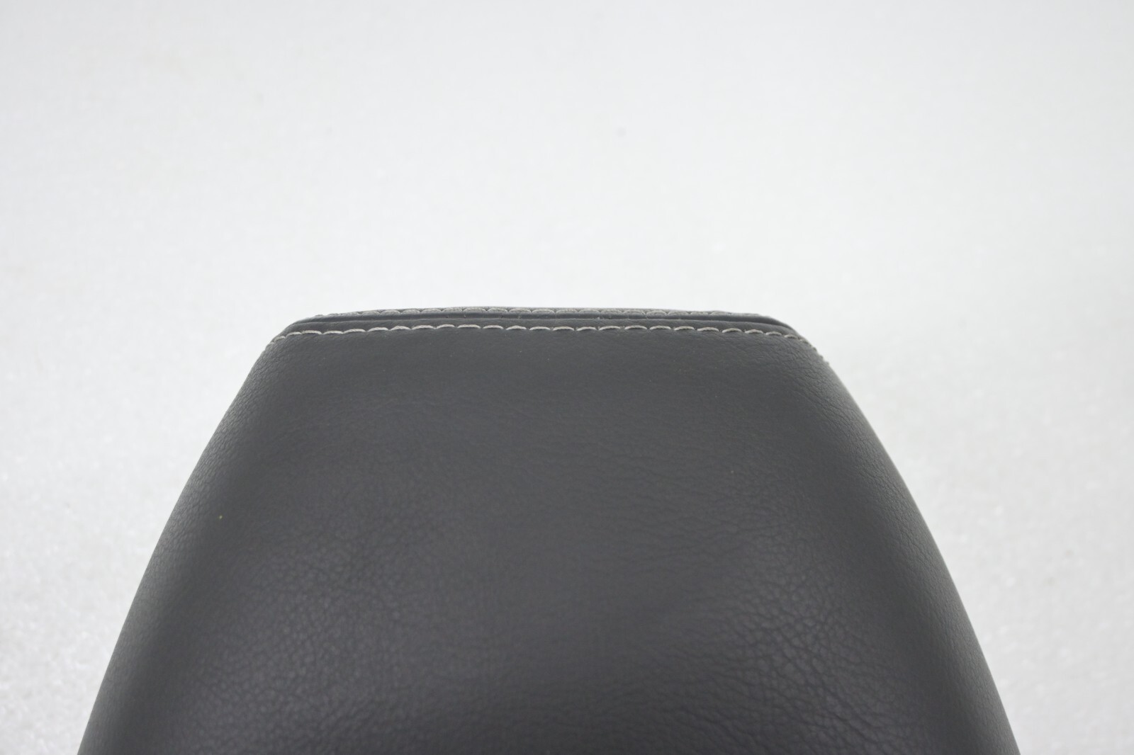 ⭐ 08-17 Maserati Granturismo Right or Left Seat Headrest Leather Black Oem