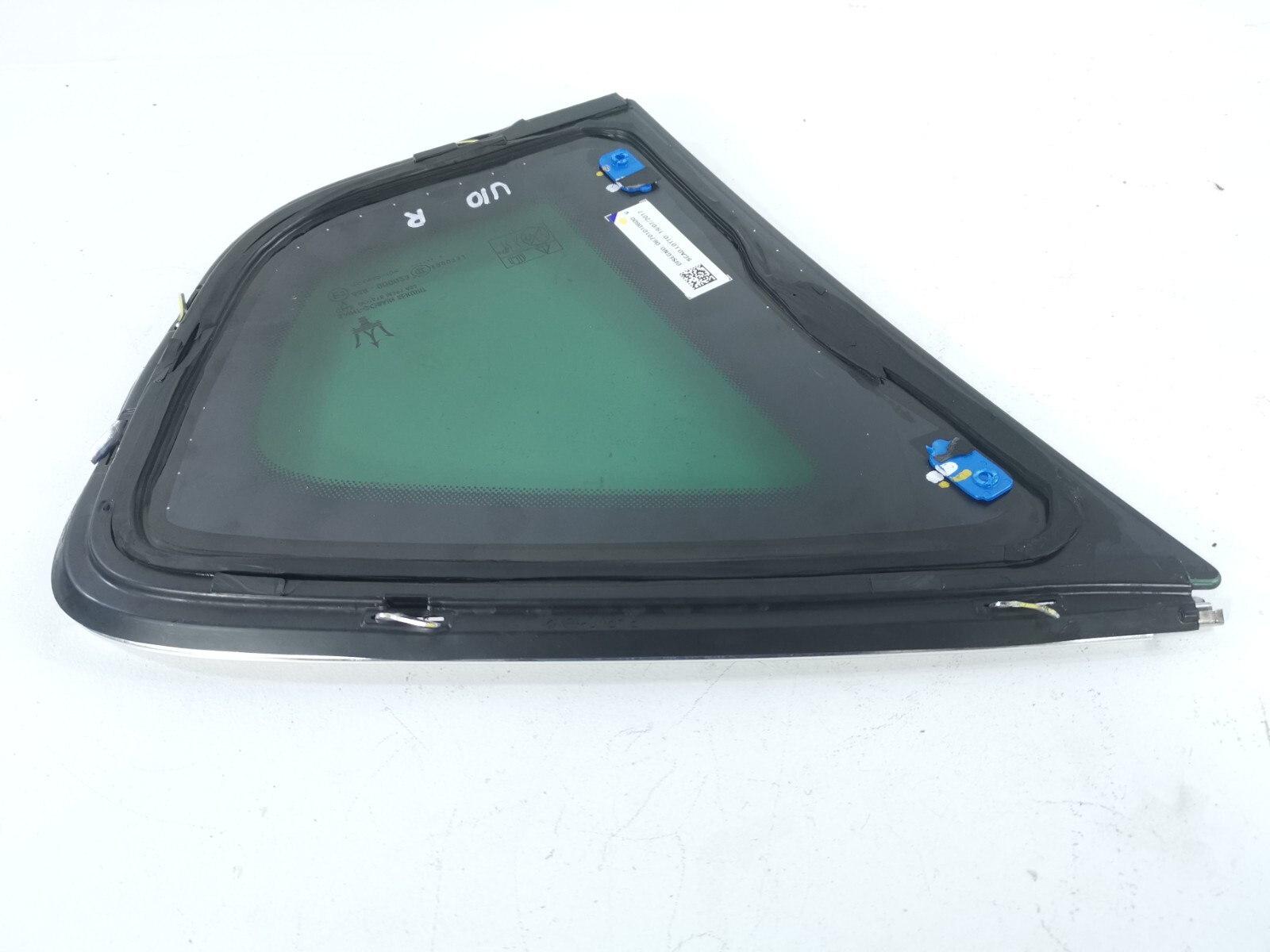 17-20 MASERATI Levante REAR RIGHT PASSEN SIDE QUARTER WINDOW GLASS 06701010600