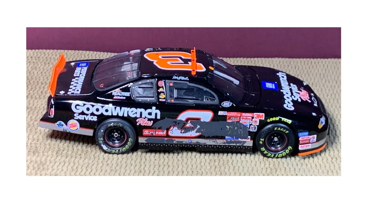 ミニカー　NASCAR Earnhardt Racing Family NASCAR 1998 Dale Earnhardt Sr Bass Pro Shop Car 1:24 Diecast