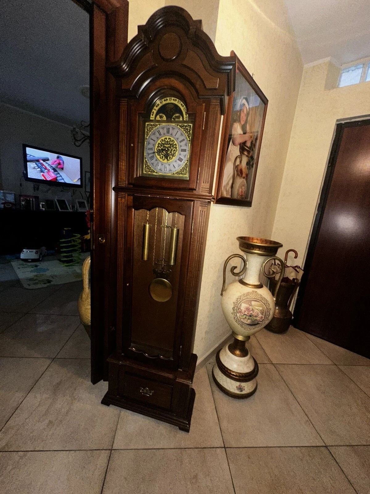 Foto 3 di 3