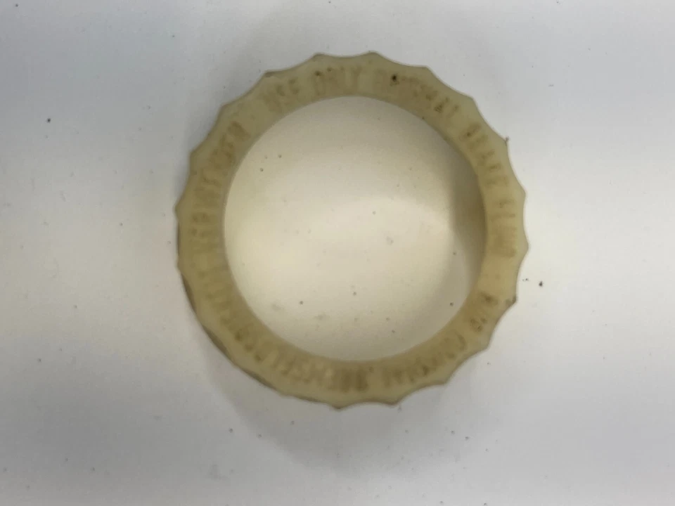 1998-2003 Mercedes-Benz ML320 Brake Fluid Master Cylinder Reservoir Cover Ring - Image 4 of 4