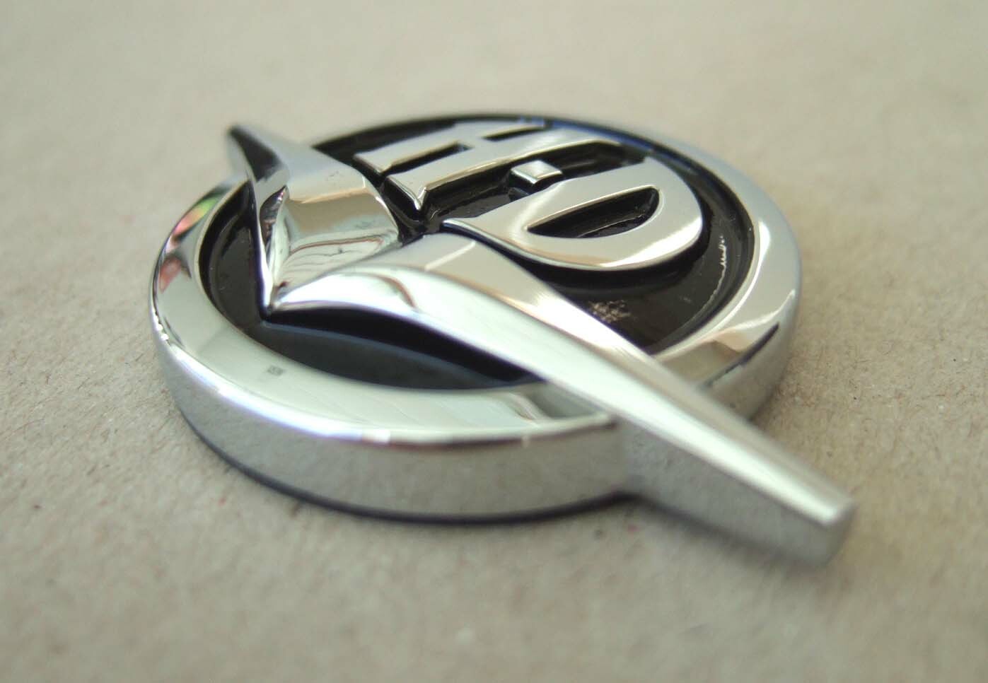 OEM Harley Davidson Classic Emblem Medallion CVO bar Wind Shield 