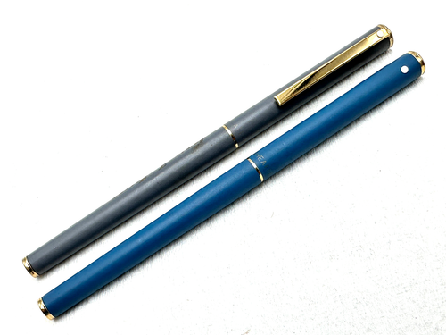 NICE 2 LOT 1990s SHEAFFER FASHION II SLIMLINE TWILIGHT & GREY FOUNTAIN PENS F/M - 第 1/13 張圖片