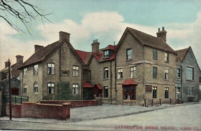 PC LYTTELTON ARMS HOTEL HAGLEY WILTSHIRE ENGLAND VINTAGE POSTCARD (u1772)