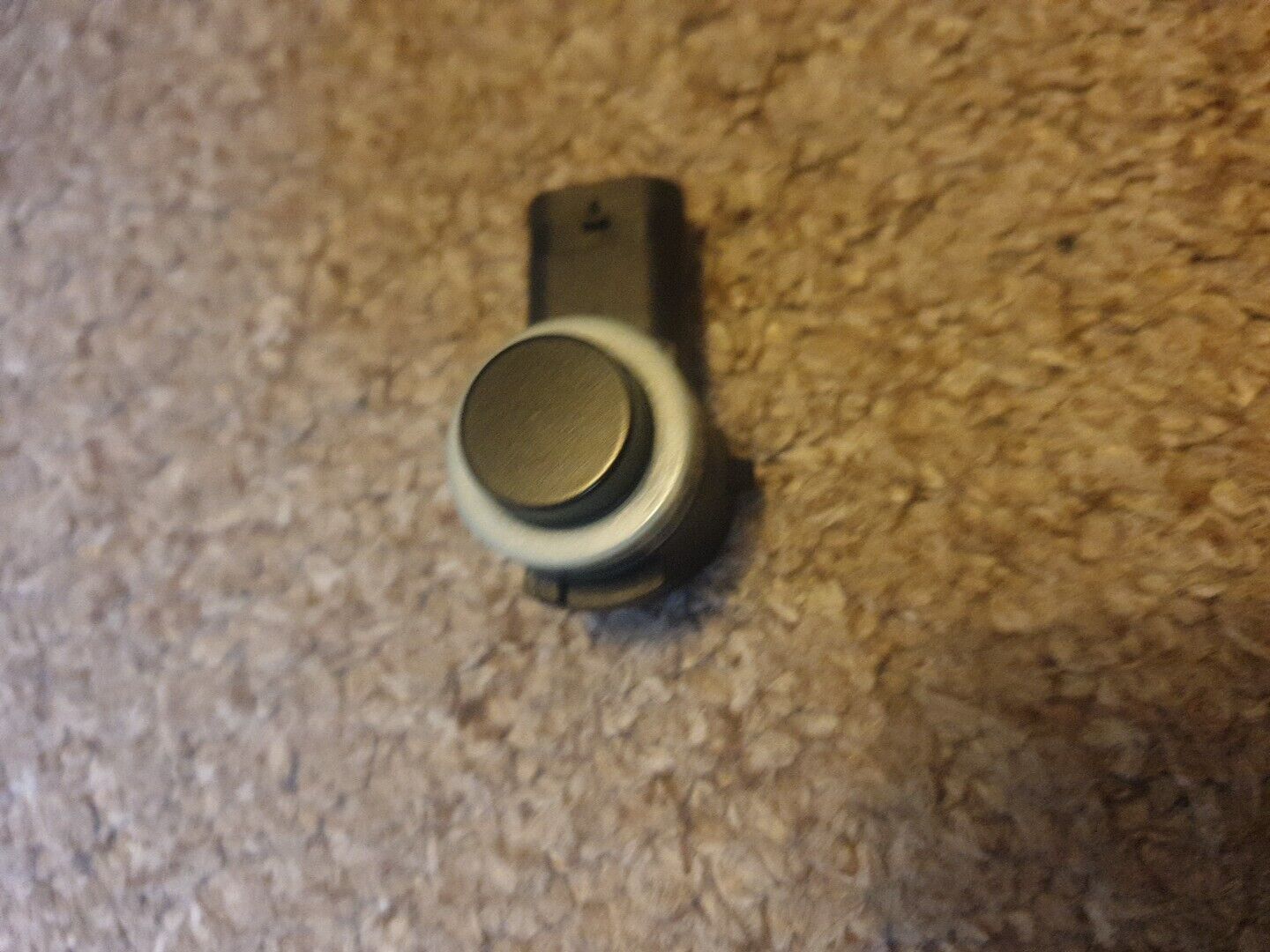Picture 1 of 3