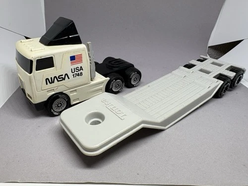 Vintage Tonka NASA USA 1748  Semi Truck Cab 1980