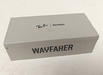 Ray-Ban Meta Wayfarer Sonnenbrille Smart Glasses RW4006 Shiny Black / G15 Green