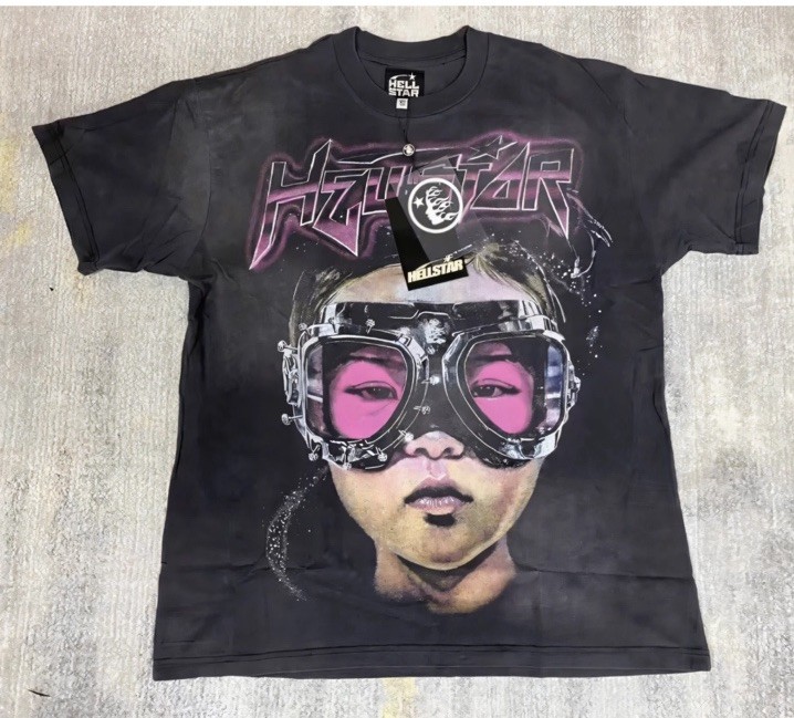 Hellstar The Future T-Shirt 'Black/Pink' Brand New Size Hellstar The Future T-Shirt 'Black/Pink' Brand New Size
