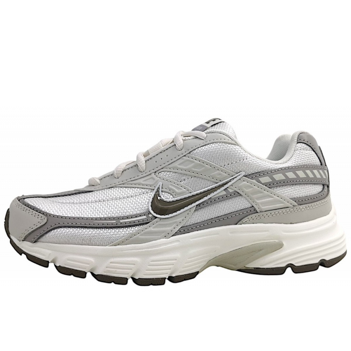 Nike WMNS - ИНИЦИАТОР NIKE - спортивный директор GEL Damen в Вайссе 18390₽