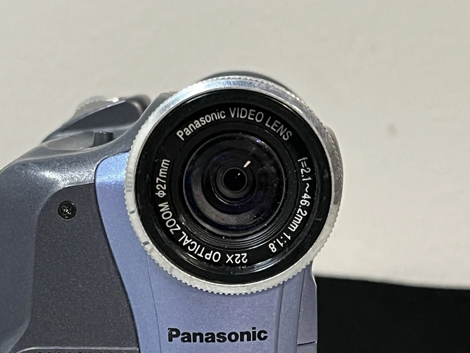 Panasonic PV-GS2 Blue MiniDV Camcorder Video Camera - Tested & Working (Y17) - Image 2 of 4