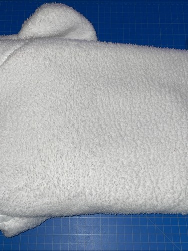 Ashland Polar Bear Tree Skirt 63 In X 46 In - Picture 7 of 10