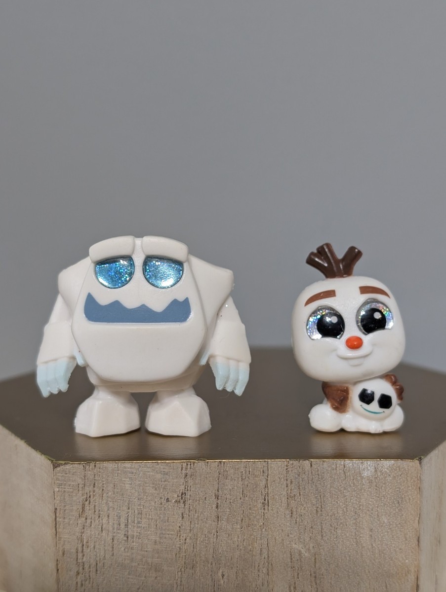 Frozen Disney Doorables Anna, Elsa, Marshmallow, Olaf; 8 item lot