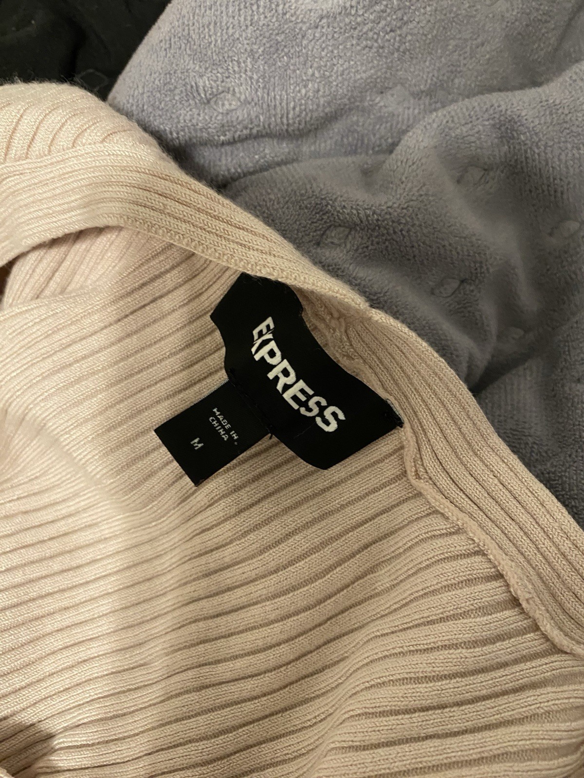 Express Ribbed Knit Rhinestone Pullover Sweater V… - image 8