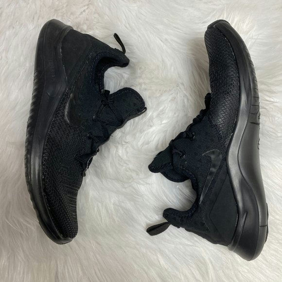 nike free tr8 women's black